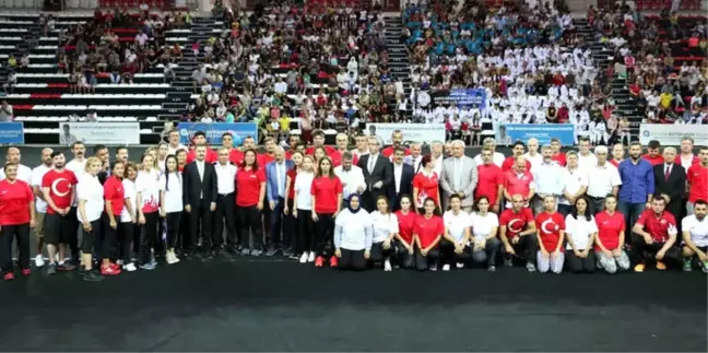 Yaz Spor Okulları'na Renkli Açılış