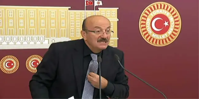 CHP'li Bekaroğlu'ndan Partilisi Aygün'e Sert Eleştiri