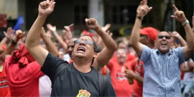 Brezilya'da Kemer Sıkma Önlemleri Protesto Edildi