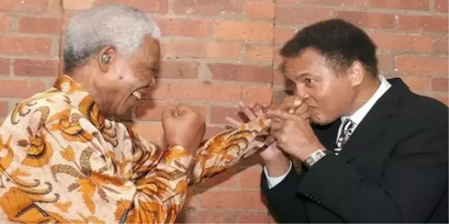 Muhammed Ali'nin Mandela'ya Mektubu 7 Bin 200 Sterline Satıldı
