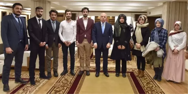 Gençlik Meclisi'nden Başkan Sekmen'e Ziyaret