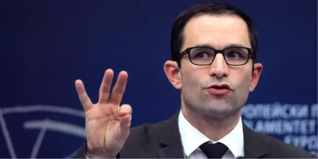 Fransa Sosyalist Partisi Cumhurbaşkanı Adayı Hamon Oldu