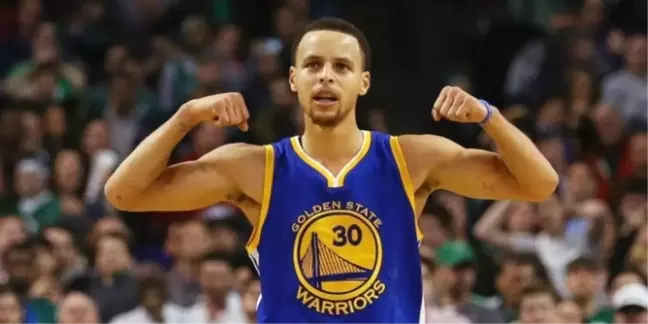 Curry, Billups'ı Geride Bıraktı