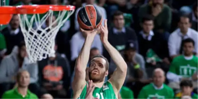 Darüşşafaka, Oğuz Savaş ile Yeni Sözleşme İmzaladı