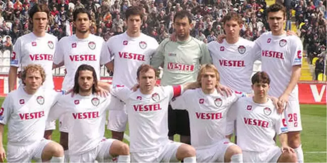 Gaziantepspor ve Manisaspor 2. Lig'den de Düşmenin Eşiğinde