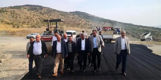 Kilis'te köy yollarının yapımı sürüyor