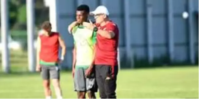 İrfan Buz ilk antrenmanına çıktı