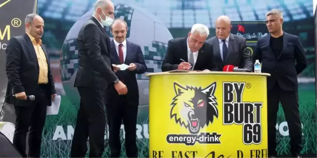 Belediye Başkanımız, Bayburt Özel İdarespor ve Anzentrum Arasında Yapılan İsim Sponsorluğu İmza Törenine Katıldı