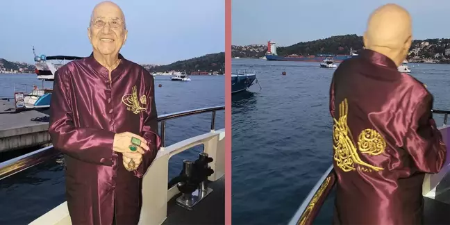 Erkan Özerman'a Onur Ödülü ve Tarihi Kıyafeti