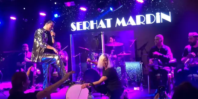 Niran Ünsal ve Serhat Mardin'den Beyaz Sevda şarkısıyla unutulmaz gece