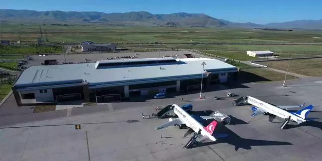 Erzurum Hava Limanı'nda Uçuş Sayısı ve Yolcu Trafiği Artış Gösterdi