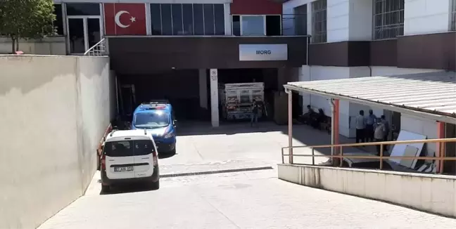 Son dakika... Adıyaman'da traktör devrildi: 1 ölü, 1 yaralı