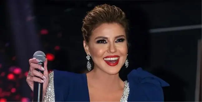 Gülben Ergen... CUMHURİYET BAYRAMI'NI GÜNAY SAHNESİ'NDE KUTLADI!
