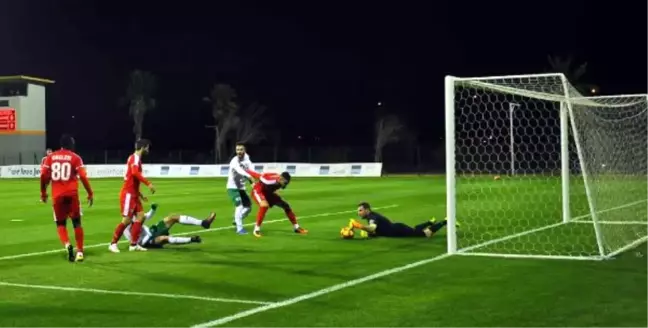 Bursaspor, Skenderbeu ile Berabere Kaldı