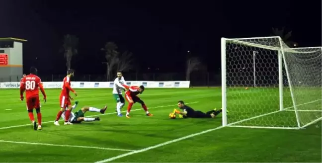 Bursaspor, Skenderbeu ile Berabere Kaldı