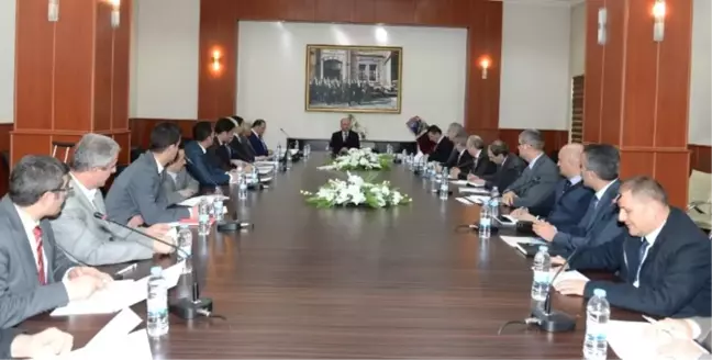 Erzurum'da İstihdam ve Mesleki Eğitim Toplantısı Yapıldı