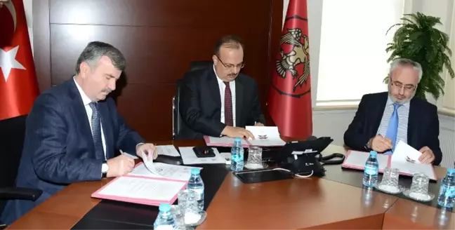 Kur'an'ı Öğrenip Anlamaya Katkı Sağlayacak Proje İmzalandı
