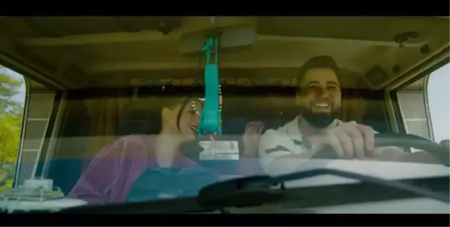 Bal sözleri! Bilal Hancı & Zehra - Bal şarkı sözleri! 'Bal' şarkı sözleri nelerdir? Şarkı hakkında bilgiler
