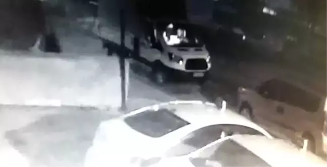 Kocaeli'de Kamyonet Hırsızı Yakalandı