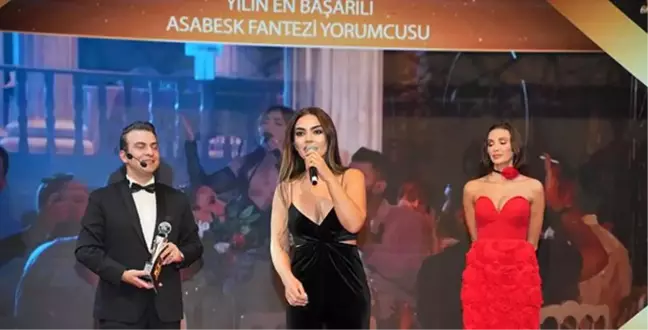 Asiye Palu'ya 'Yılın En Başarılı Yorumcusu' ödülü