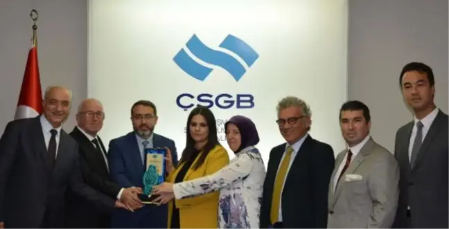Bakan Sarıeroğlu, Bursa'da Ahilik Haftası Kutlamalarına Katıldı