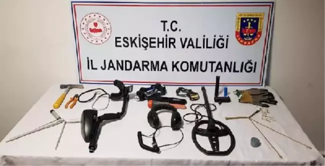 Kaçak kazı yapmaya hazırlanan 2 şüpheli yakalandı