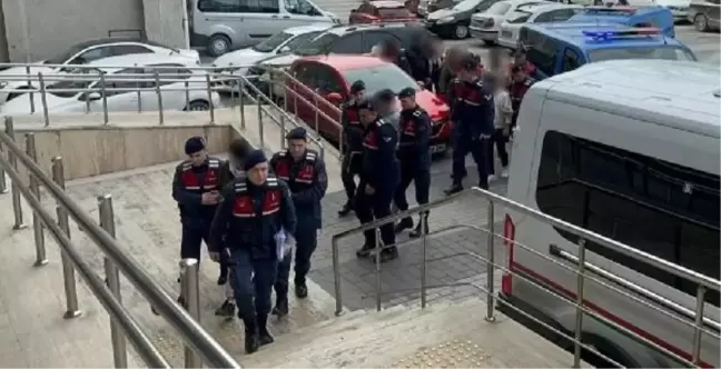 Zonguldak'ta 900 Bin Liralık Kablo Çalma Olayında 3 Kişi Tutuklandı