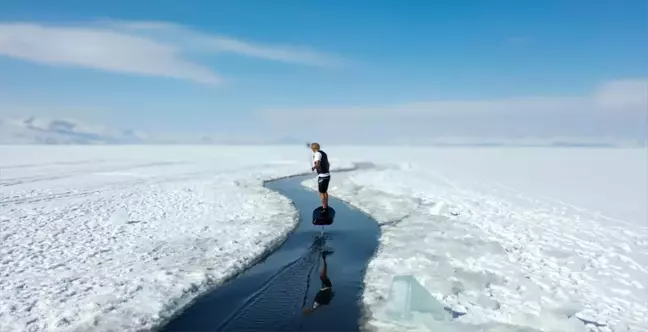 Türkiye Snowboard Şampiyonu Süleyman Atlı'dan Buzda Etkileyici Gösteri