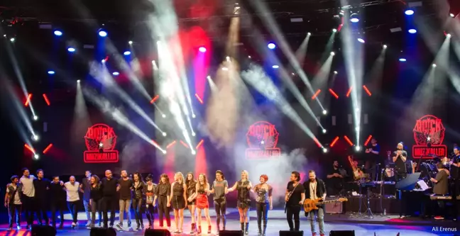 Harbiye Açık Hava Sahnesine Arzyu İle Arzu Kaprol İmzası