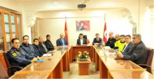 Erdemli'de otobüs kazalarının önlenmesine yönelik toplantı