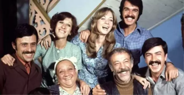 Gülen Gözler konusu nedir, oyuncuları kimler? Gülen Gözler filmi ne zaman çıktı? Gülen Gözler nerede çekildi, hangi şehirde?