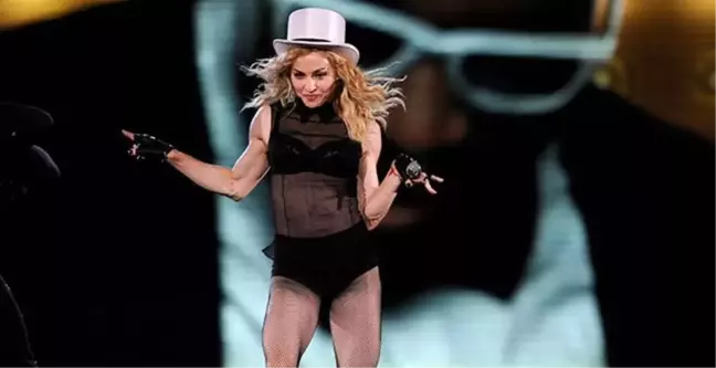 Madonna, konserlere geç başladığı için dava edildi