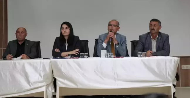 Çekerek Kaymakamı Fidan Bozkır Başkanlığında Süt Üreticileri Sorunları Görüşüldü