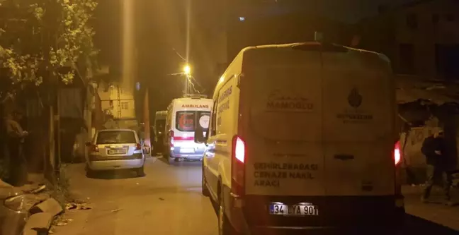 Ümraniye'de Sokakta Bir Kadın Başından Vurularak Öldürüldü