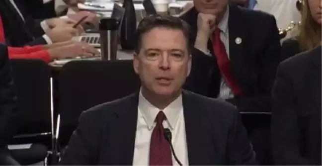 Comey: Trump, Beni ve Fbı'ı Karalamak İçin Yalana Başvuruyor