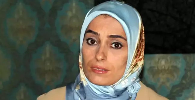 Zehra Taşkesenlioğlu kimdir? Mesleği ne, nereli, kaç yaşında, ne iş yapıyor? Zehra Taşkesenlioğlu'nun hayatı ve biyografisi!