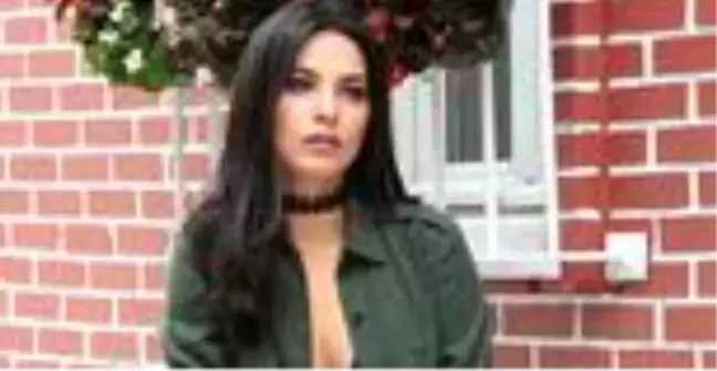 Hazal Filiz Küçükköse kimdir? Hazal Küçükköse yaşı