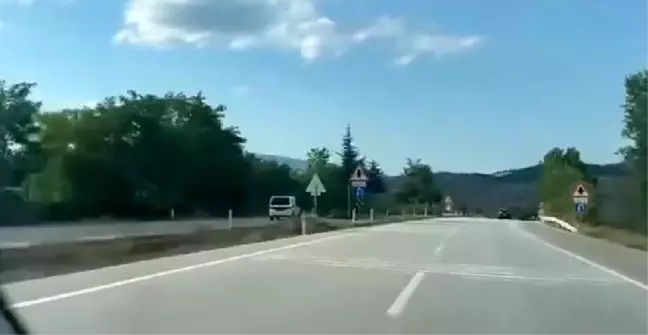 Karabük'te Ters Yönde Giden Araç Trafiği Tehlikeye Attı