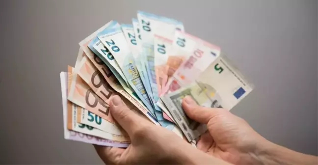 Dolar kaç TL? Euro kuru bugün ne kadar oldu? 20 Şubat CANLI döviz fiyatları!