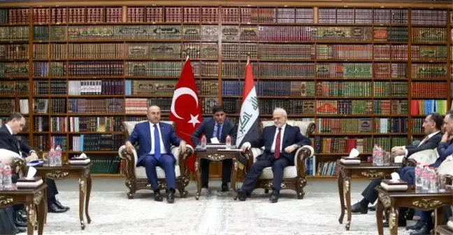 Çavuşoğlu Irak'ta Mevkidaşı Caferi ile Görüştü