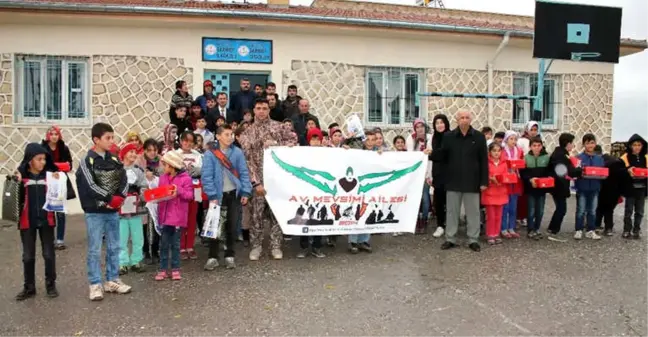 Avcılar Midyat'ta Okul Onardı, Öğrencilere Yardım Elini Uzattı