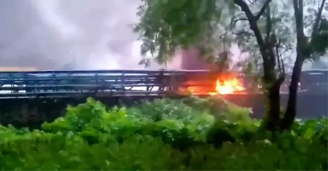 Hindistan'da akaryakıt tesisinde patlama: 4 ölü, 8 yaralı