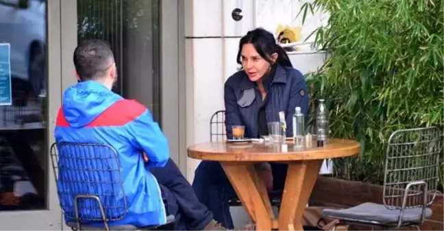 Hande Ataizi'nin gizemli arkadaşı