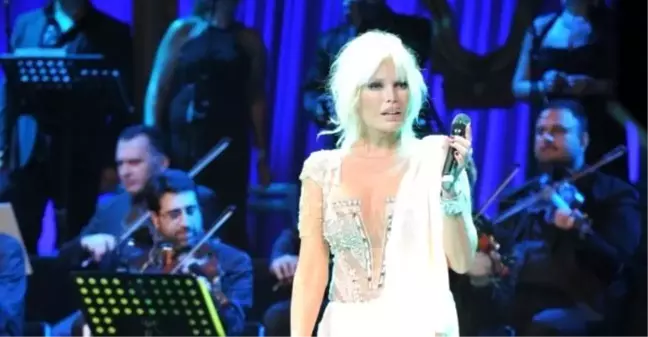 Ajda Pekkan'dan Ameliyat sonrası ilk açıklama!
