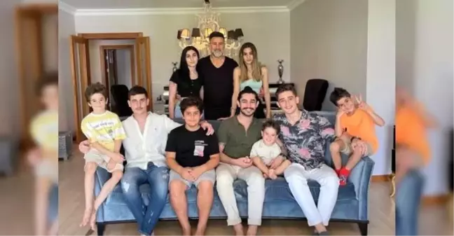 Dokuz çocuğuyla bir arada