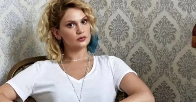 Farah Zeynep Abdullah'dan takipçisine şok eden cevap!