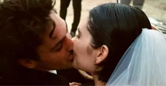 Sessiz sedasız evlendi! O detay dikkat çekti