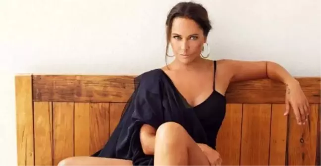 Hülya Avşar