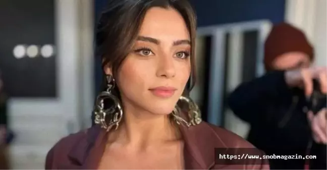 Sıla Türkoğlu'nun Pozları Olay Yarattı