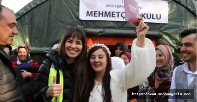 Aslı Tandoğan Çadır Kentteki Nikahta Yaşananları Anlattı